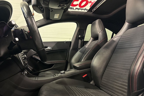 Mercedes-Benz CLA200 23 of 24