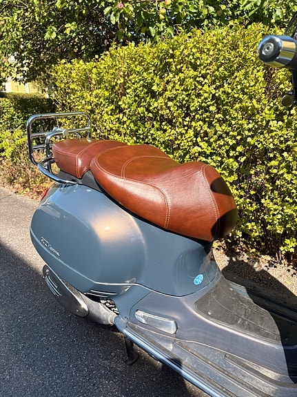 Vespa GTV 250ie 5 of 9