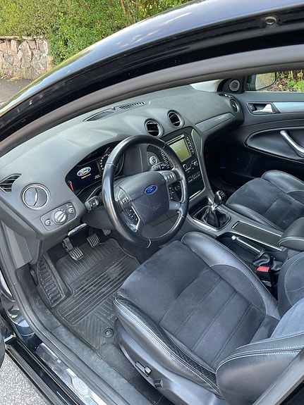 Ford Mondeo 6 of 14
