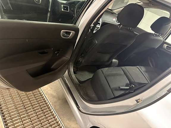 Peugeot 307 5 of 12
