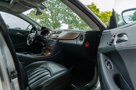 Mercedes-Benz CLS350 16 of 20