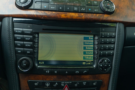 Mercedes-Benz CLS350 11 of 20