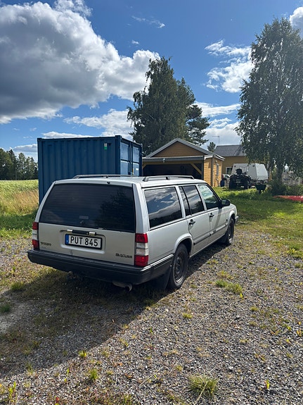 Volvo 940 3 of 6