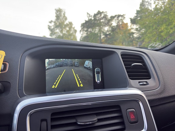 Volvo V60 21 of 22