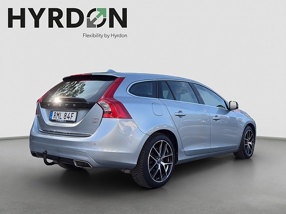 Volvo V60 4 of 22