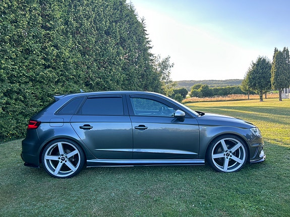 Audi A3 6 of 12