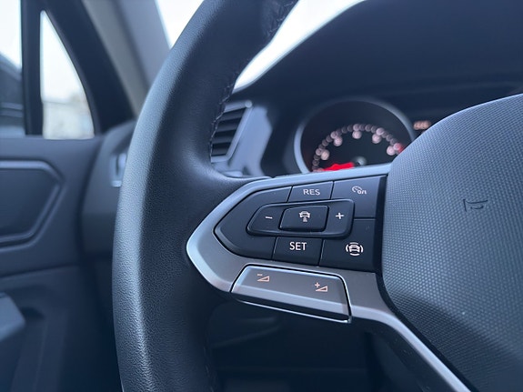 Volkswagen Tiguan 19 of 21