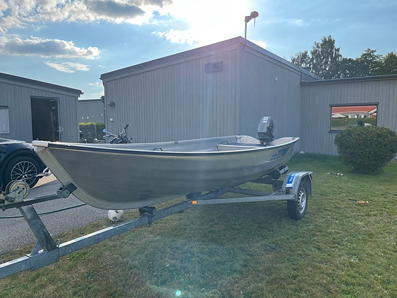 Linder 440 Fishing 5hk inkl. 80-trailer 3 of 4