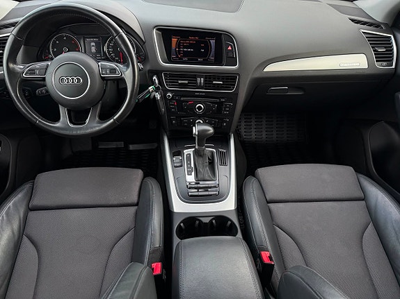 Audi Q5 10 of 25