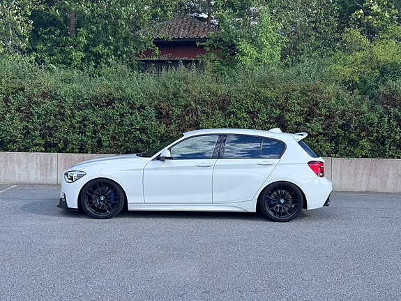 BMW M135i 6 of 8