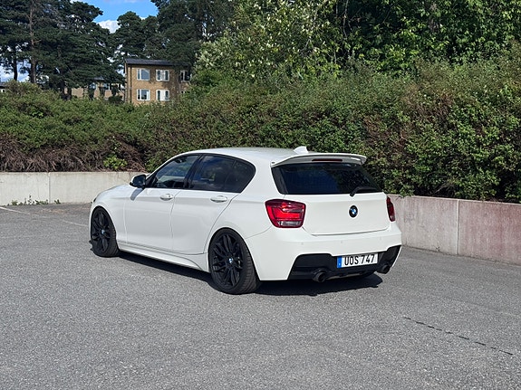 BMW M135i 4 of 8