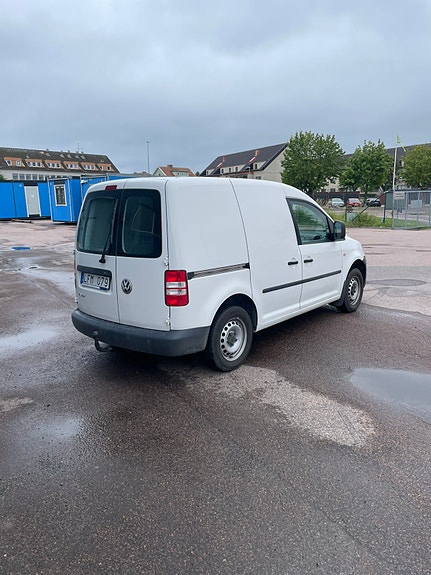 Volkswagen Caddy 8 of 13