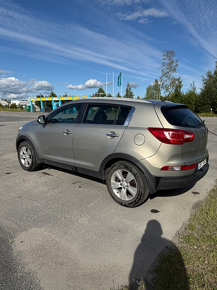 Kia Sportage 4 of 8