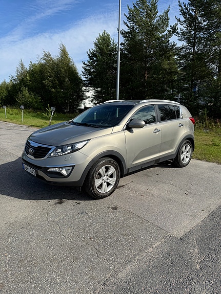 Kia Sportage 3 of 8