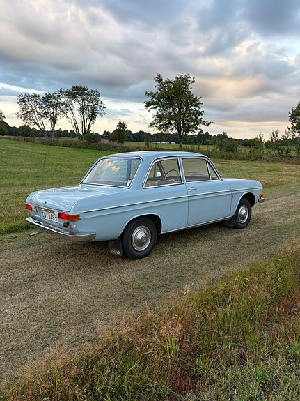 Audi 60 4 of 10