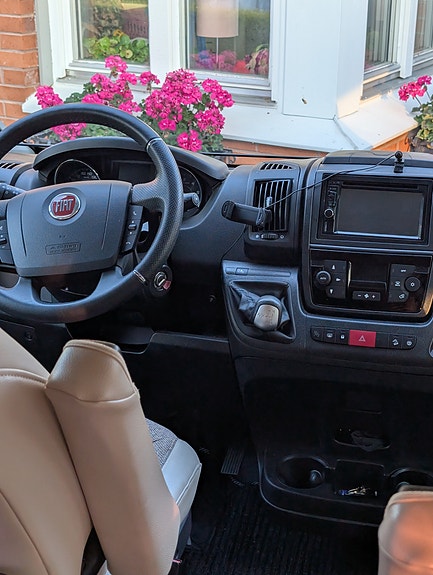 VANTourer 600L 4 of 13