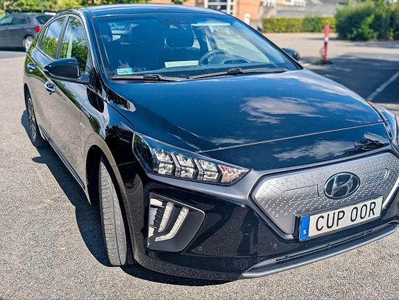 Hyundai IONIQ 9 of 12