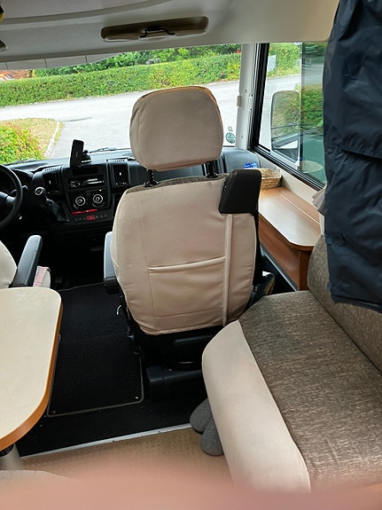 Rapido 891 F 9 of 13