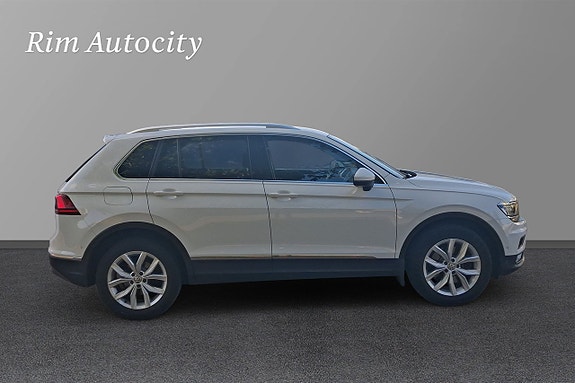 Volkswagen Tiguan 6 of 14