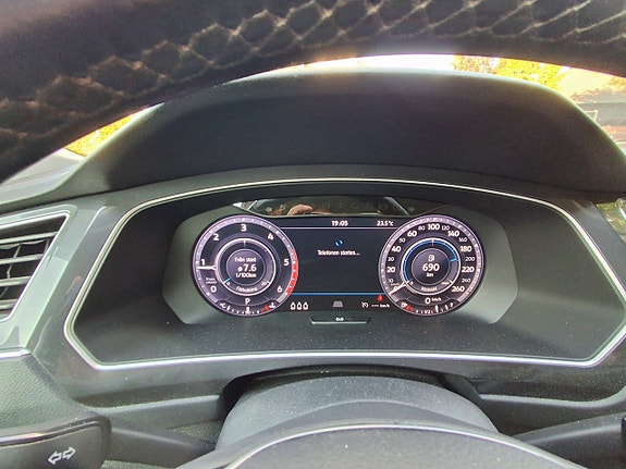 Volkswagen Tiguan 14 of 14