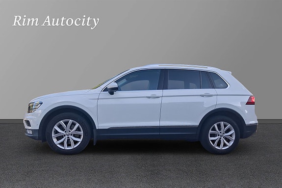 Volkswagen Tiguan 2 of 14