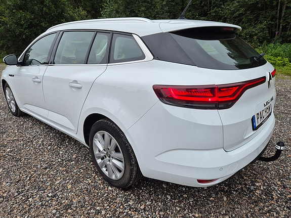 Renault Megane IV 4 of 11