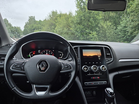 Renault Megane IV 5 of 11