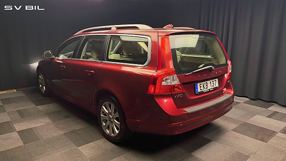 Volvo V70 6 of 25