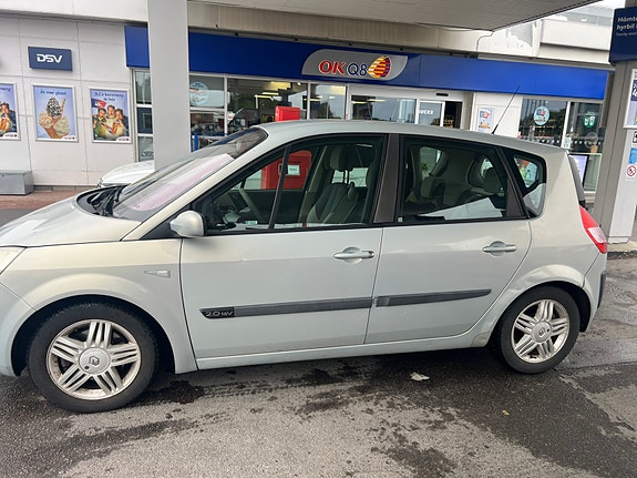 Renault Scenic II 3 of 4