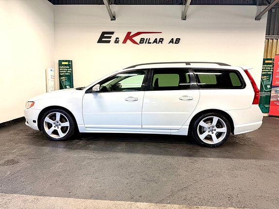 Volvo V70 9 of 24