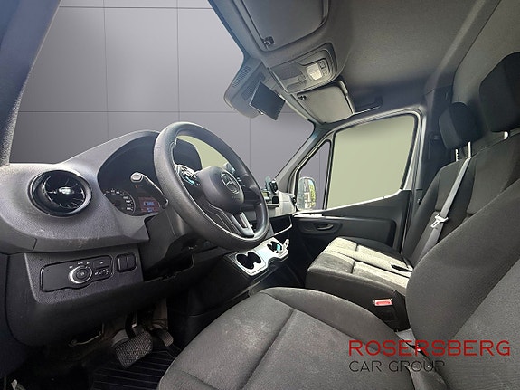 Mercedes-Benz Sprinter 317 11 of 13