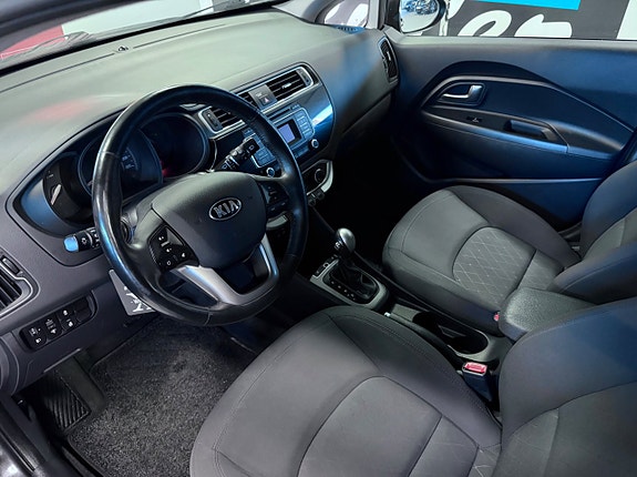 Kia Rio 5 of 5