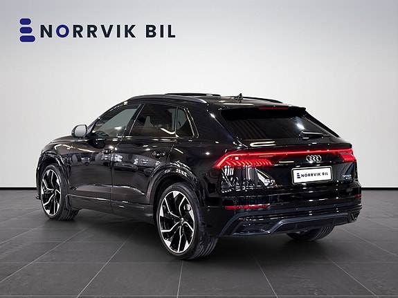 Audi Q8 5 of 30