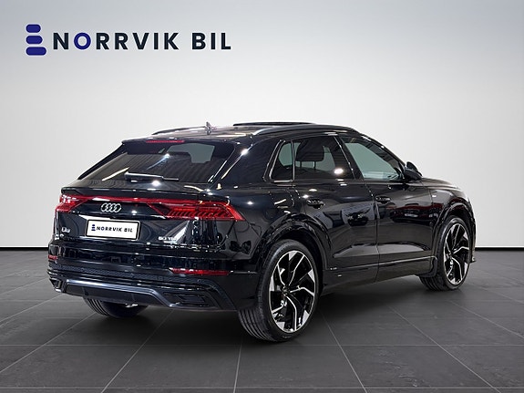 Audi Q8 8 of 30