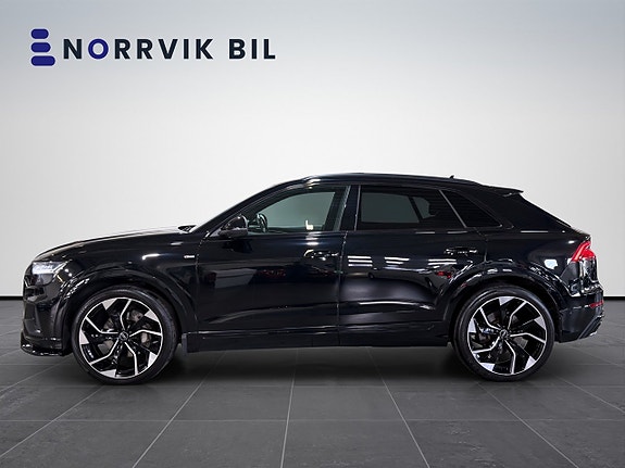 Audi Q8 7 of 30
