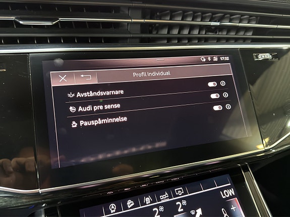 Audi Q8 17 of 30