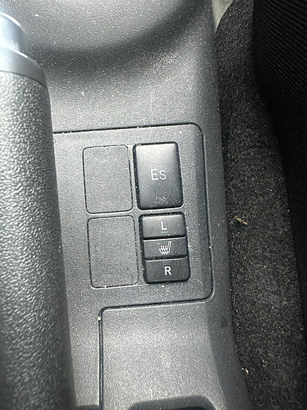 Toyota Yaris 7 of 8