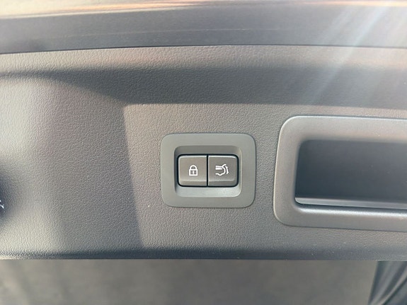 Mazda CX-60 12 of 25