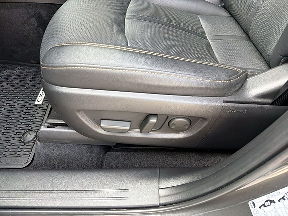 Mazda CX-60 16 of 25