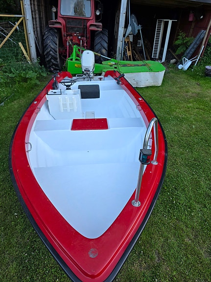 Crescent 500+80Trailer 8 of 8