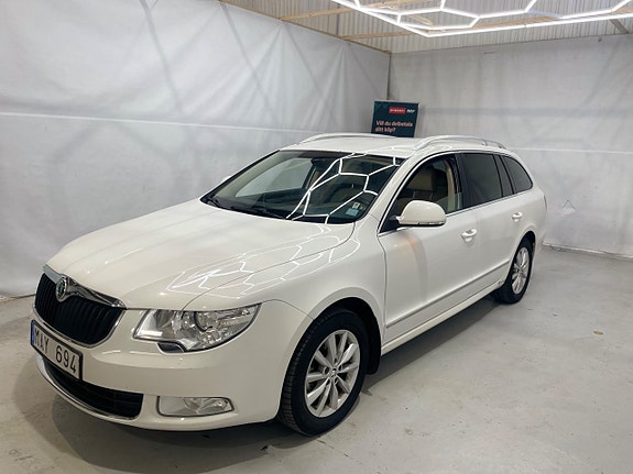 Skoda Superb 2 of 14