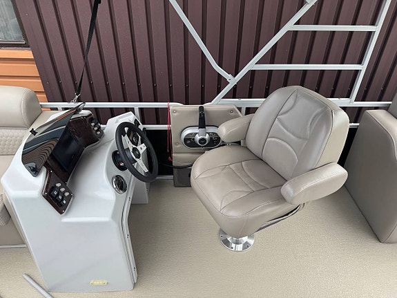 Nordic Caretta 7m - Mercury F100 CT 5 of 12