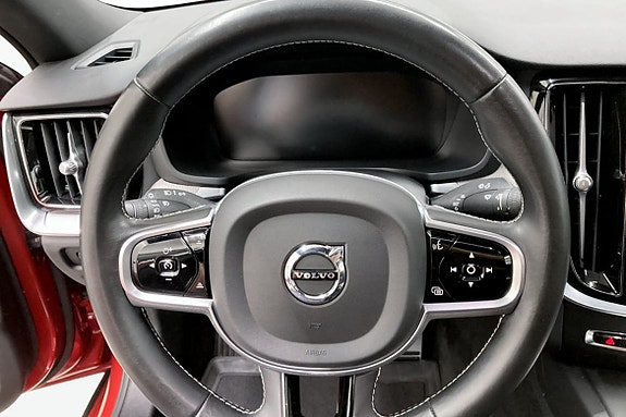 Volvo S60 7 of 10