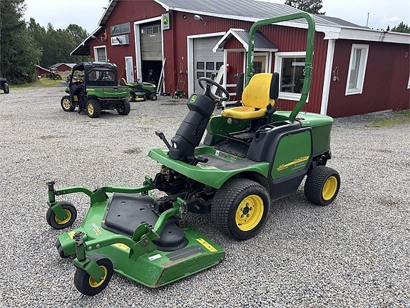 John Deere 1445