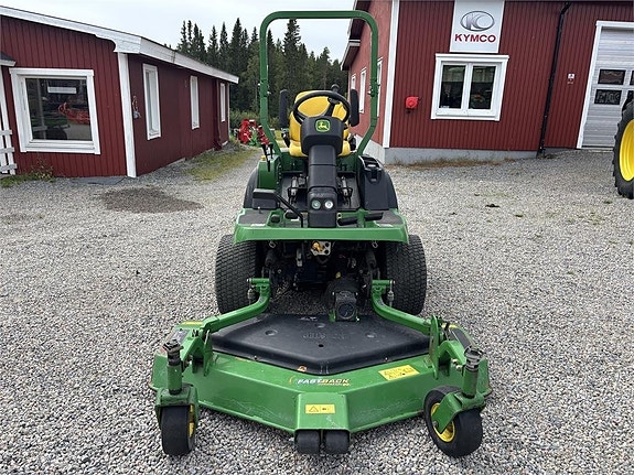 John Deere 1445 2 of 5