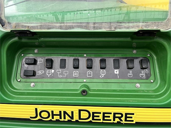 John Deere R962 5 of 5