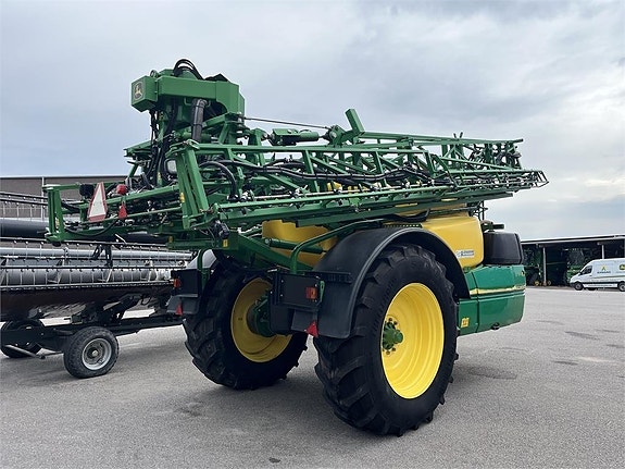 John Deere R962 3 of 5