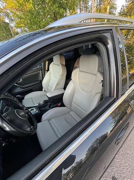Audi S4 4 of 11