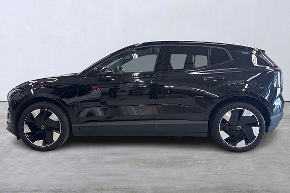Volvo EX30 2 of 21