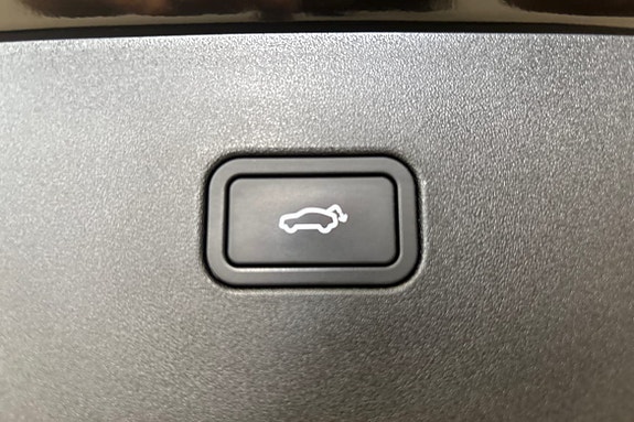 Volvo EX30 18 of 21